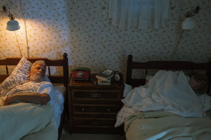 How We Sleep Better in a Noisy Building